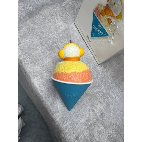 2012 Hallmark Keepsake Mom Snowman Ice Cream Cone Christmas Ornament Collectible - Picture 3 of 13